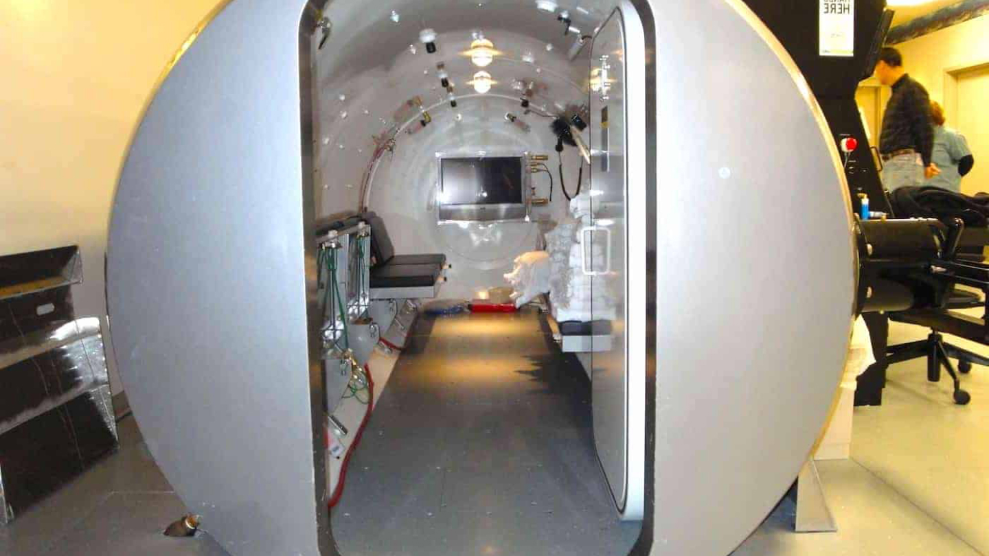 The Hyposphere: A Thought Experiment in Pressurized Geometry